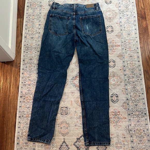 Dark wash mom jeans - Picture 8 of 10